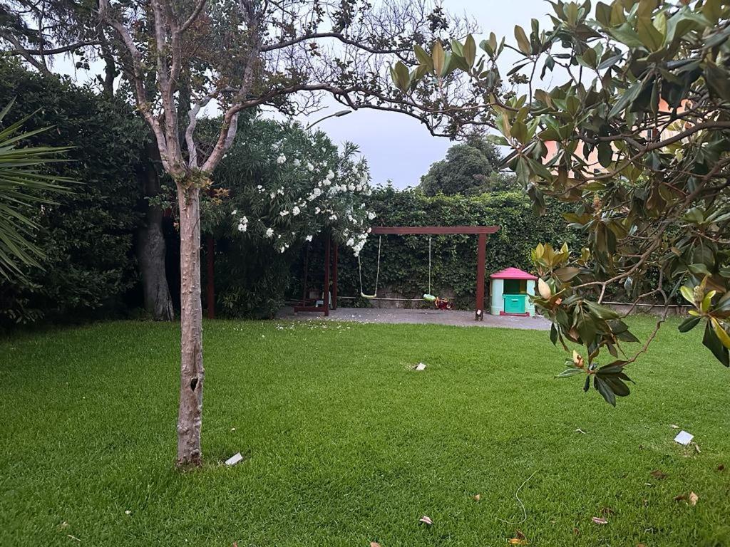 Ottomood B&B And Apartments Tremestieri Etneo Buitenkant foto