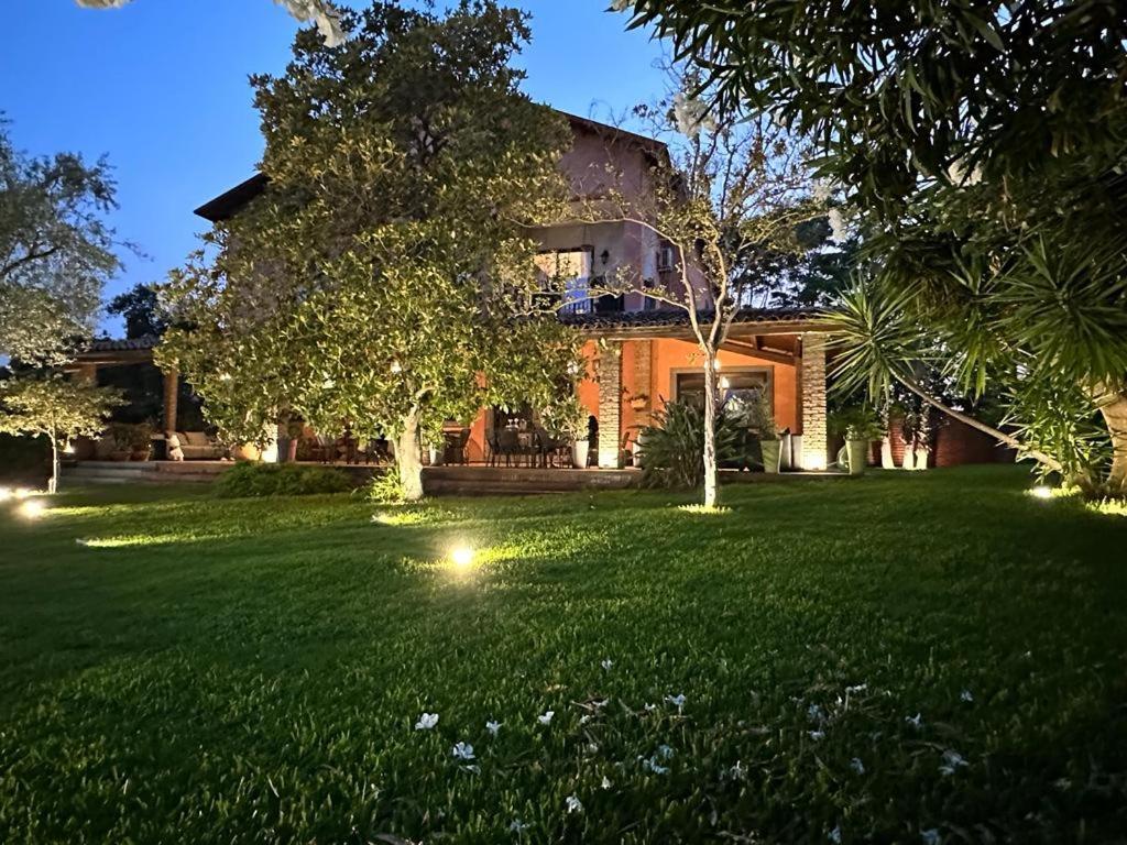 Ottomood B&B And Apartments Tremestieri Etneo Buitenkant foto